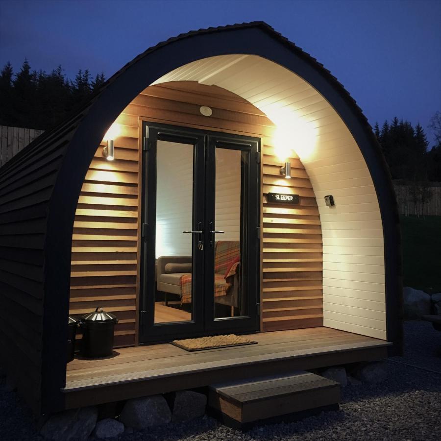 Tomatin Glamping Pods Hotel Инвернес Екстериор снимка